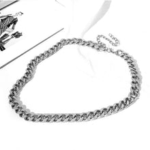 Load image into Gallery viewer, New Fashion Girls Metal Waist Chain Gold Plated Belt Decoration Belt for Dresses Women Circle Metal String Designer Belts
